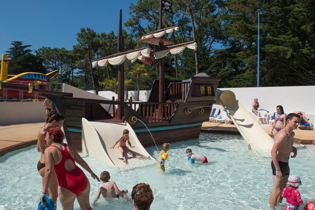 Camping L'Ocean Brem-Sur-Mer Eksteriør billede